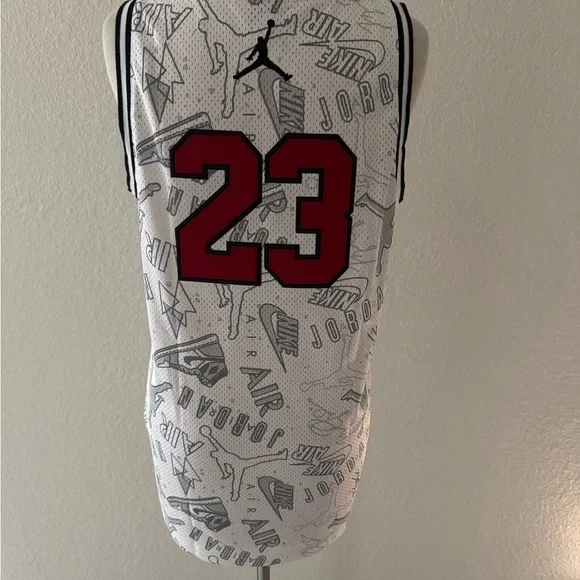 Nike Jordan Big Boys 23 All Over Print Basketball Jersey Size XL13-15 Yrs NWT